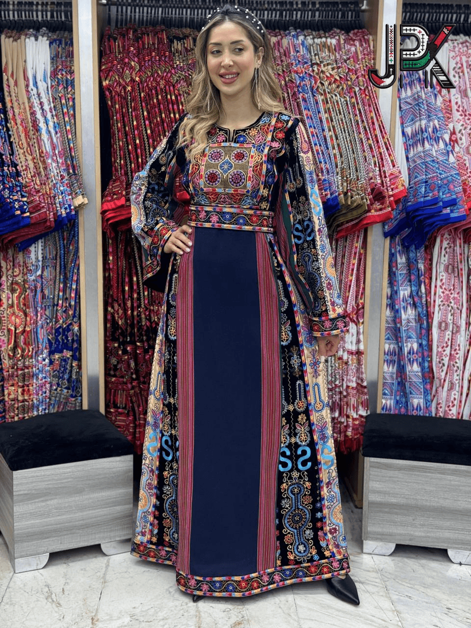 Black/Blue Majdalawi Thobe