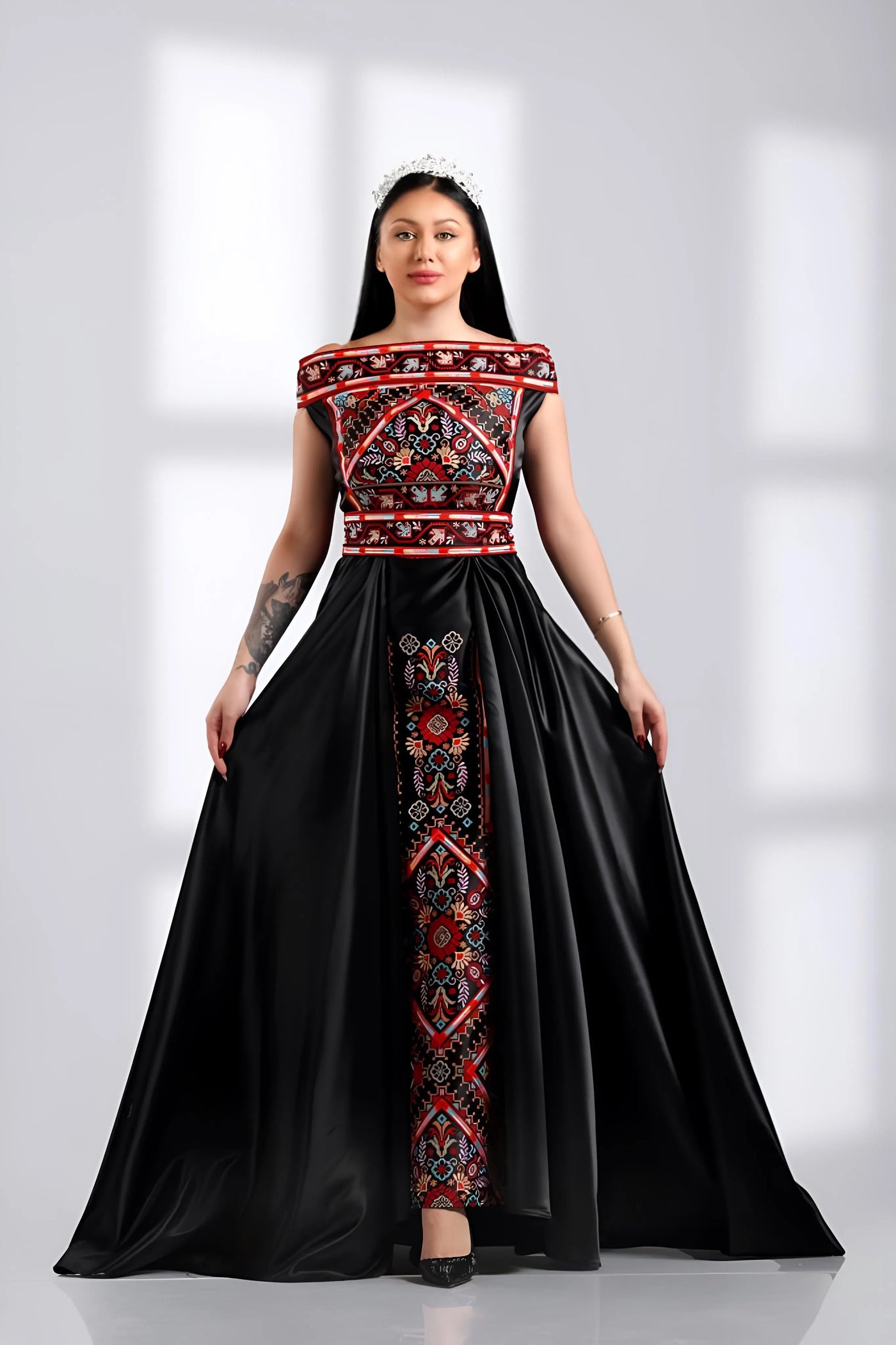 Queen Of Elegance - Palestinian style embroidered Dress for women - JPK Traditions