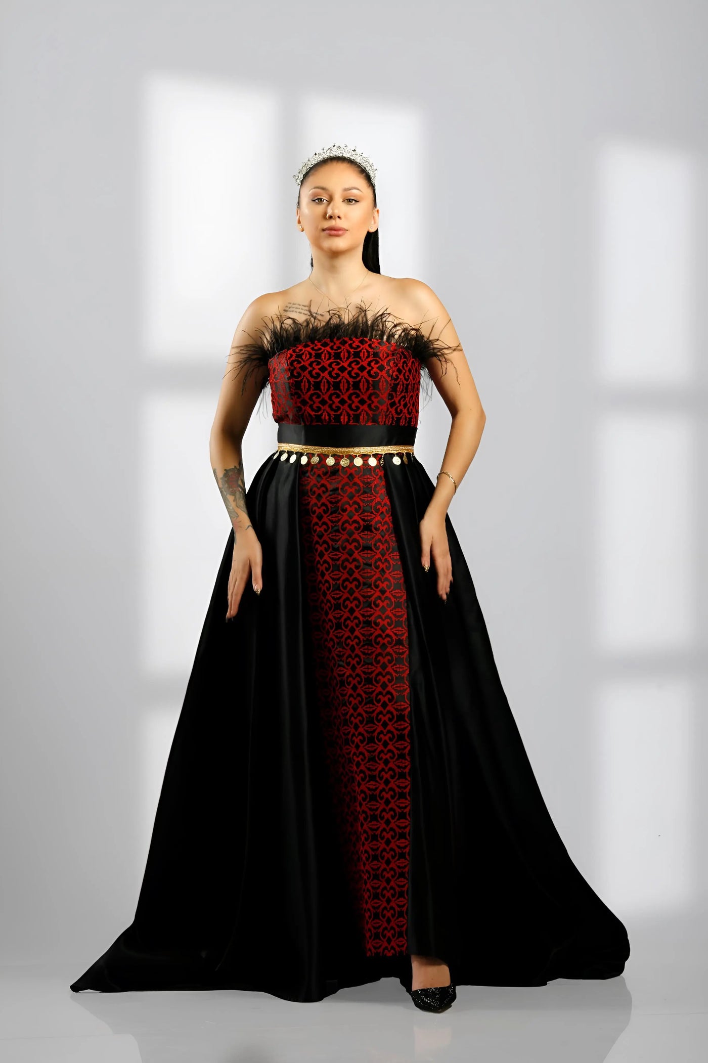 Elegant Queen - Palestinian Dress - JPK Traditions