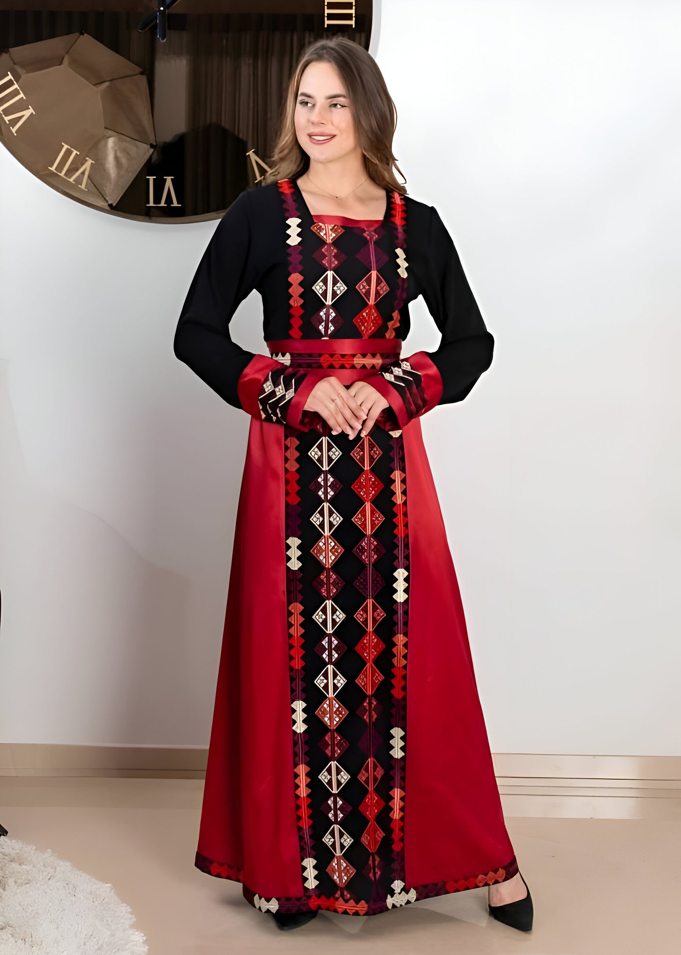 Queen Rania   - Palestinian style Thobe