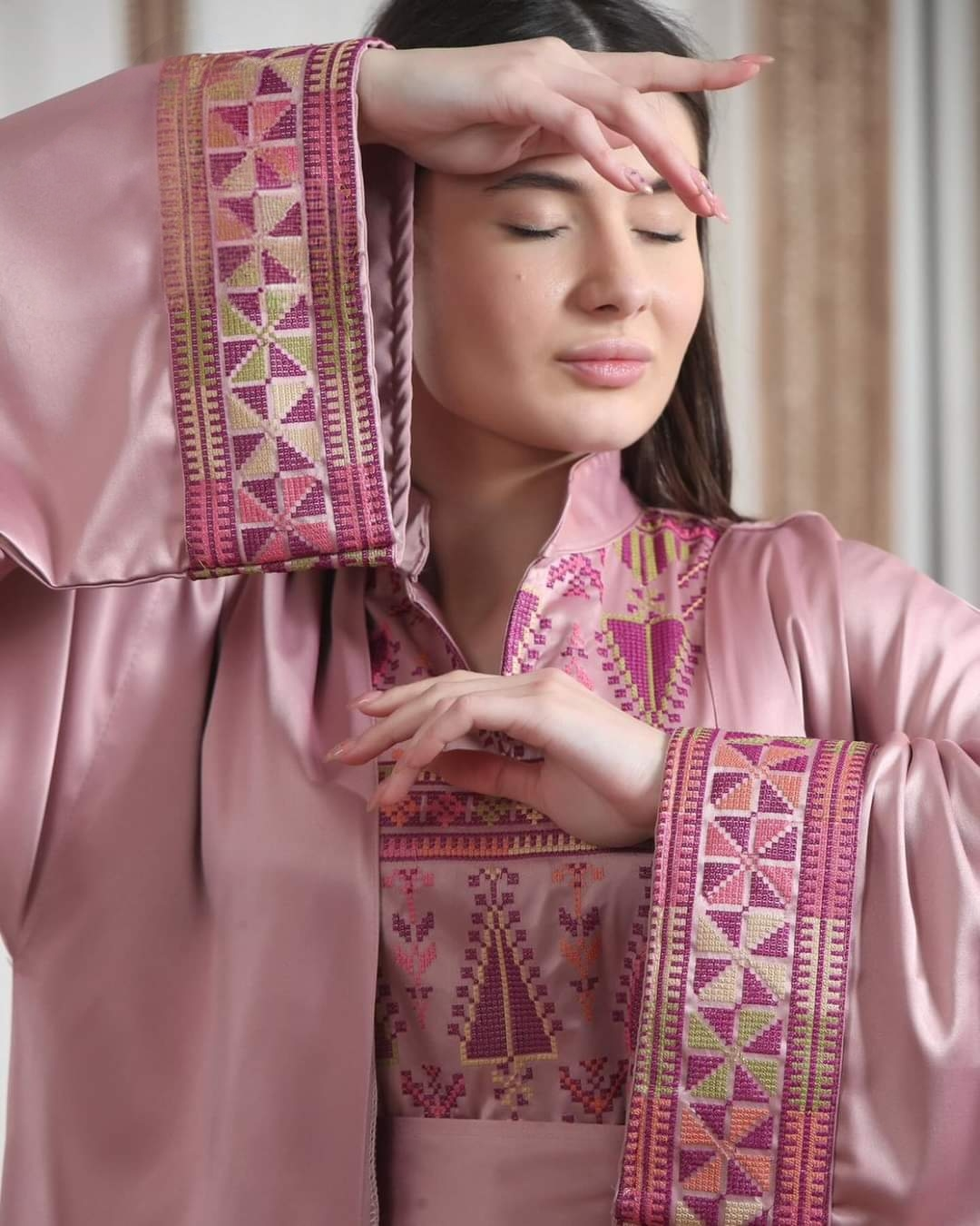Pink Satin Princess - 2 Piece High Quality Traditional Embroidered Satin Palestinian Style Thobe/Dress
