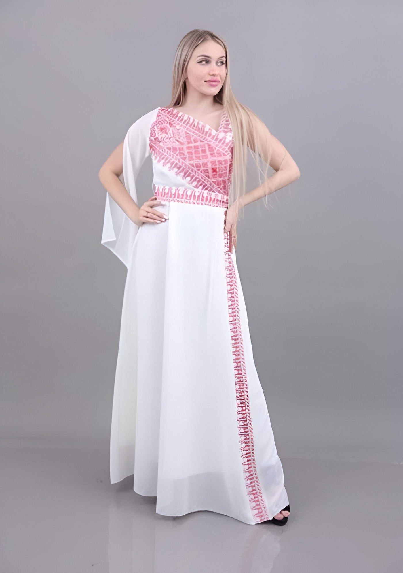 Elegant Dress- Embroidered Palestinian Thobe/Dress