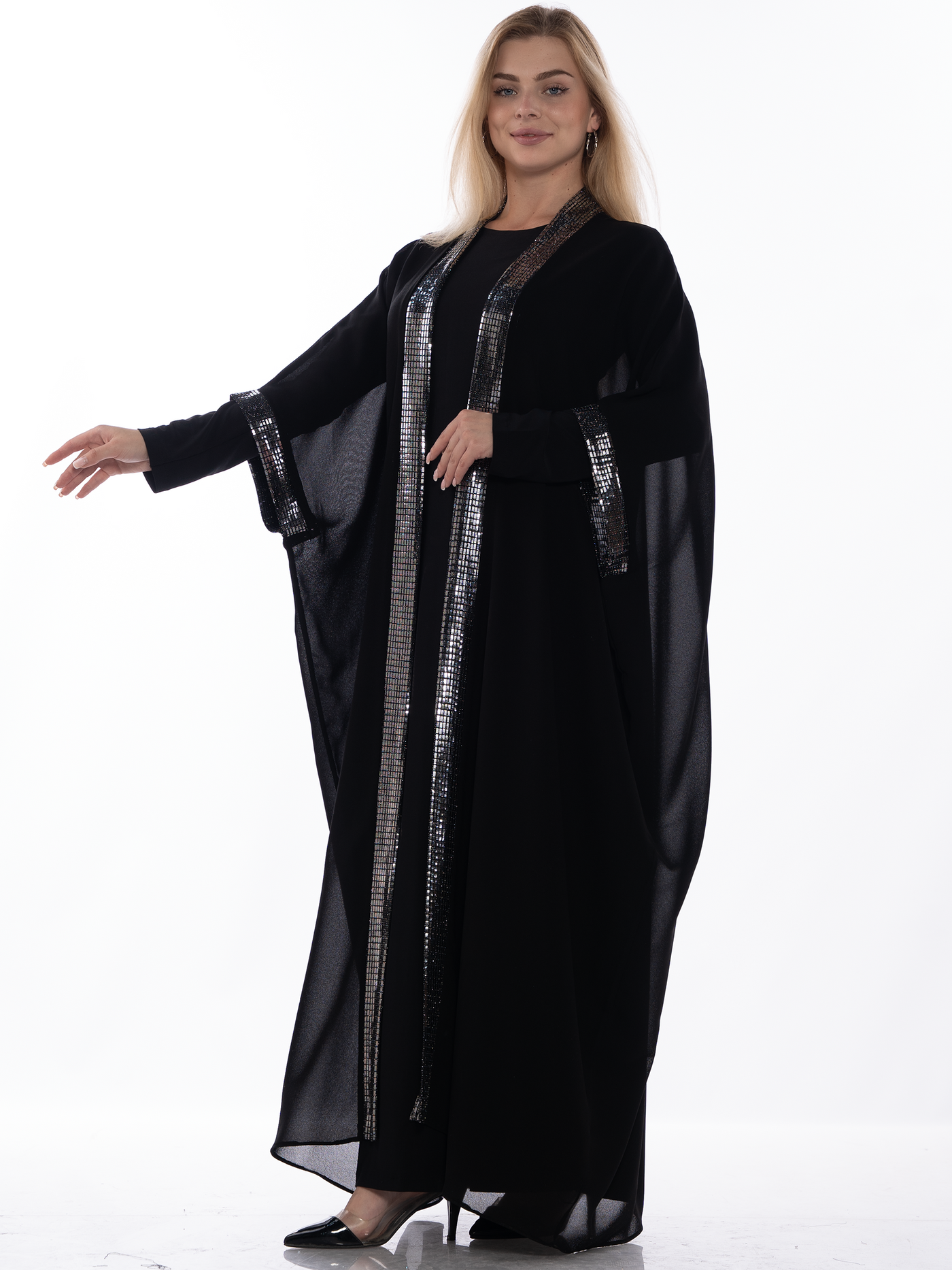 Black Elegance - High Quality Embroidered Palestinian style Bisht/Abaya