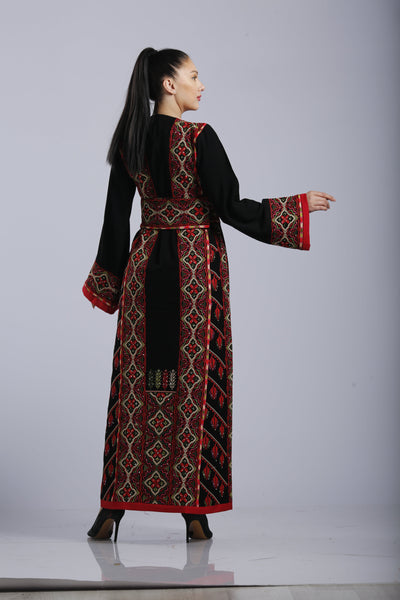 Yafa Wonder - Emroidered Palestinian style Thobe