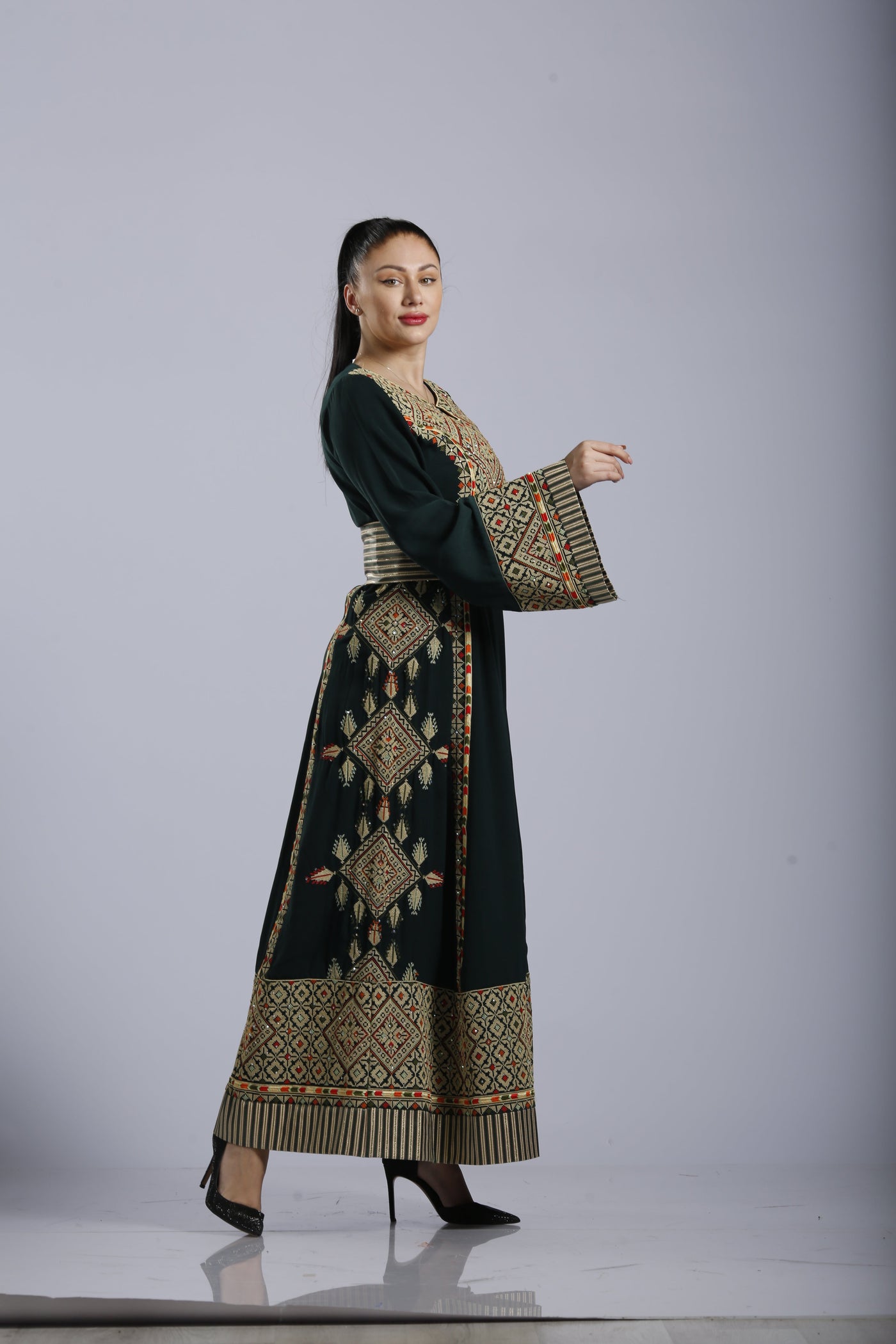 Bethlehem Bliss - Palestinian style Thobe/dress