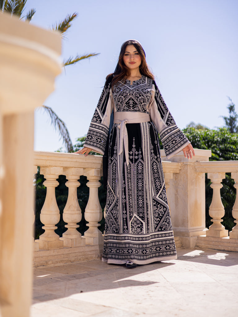Gloss Of Hebron - High Quality Traditional Embroidered Palestinian Thobe