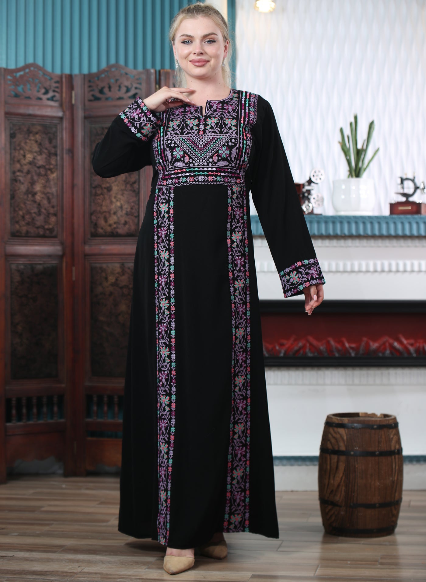 Grace Of Bethlehem - Embroidered Palestinian Thobe