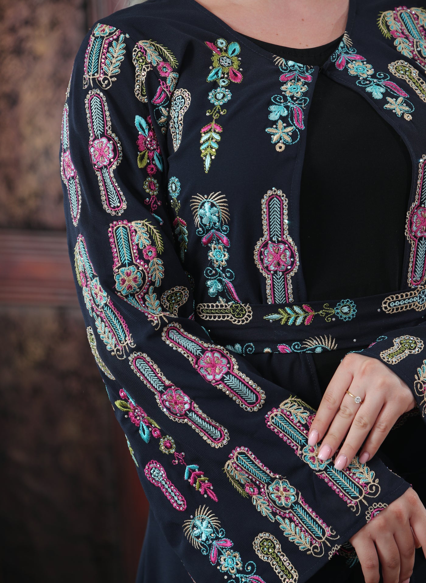 Grace Of Hebron - Embroidered Palestinian Kaftan/Thobe