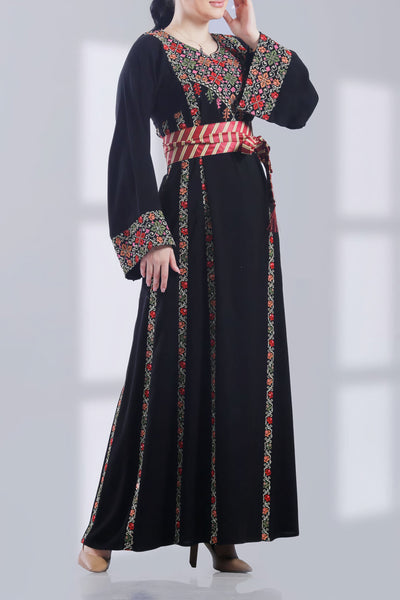 Akka's Elegance - Elegant Palestinian Kaftan/Thobe