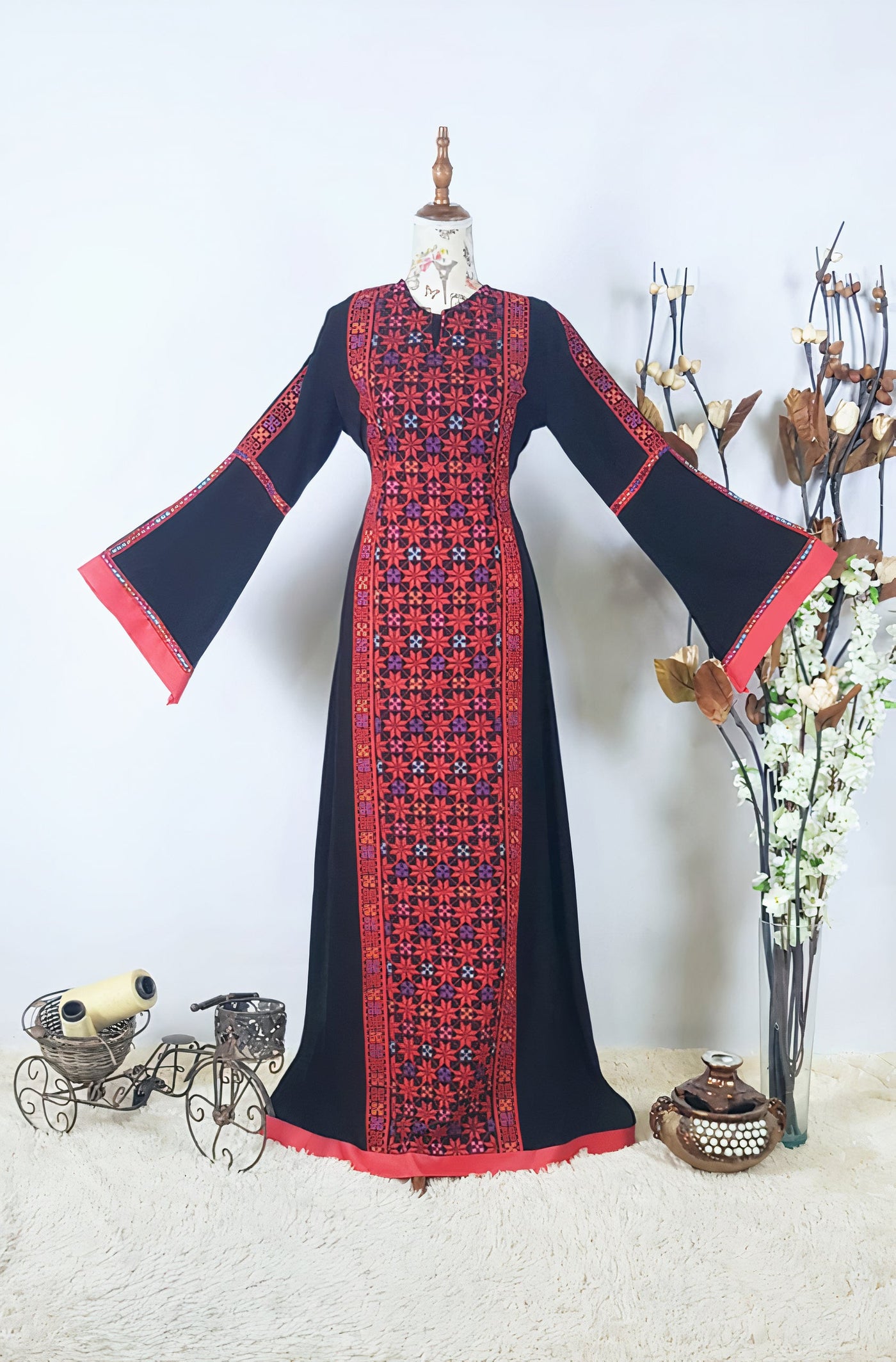 Falastini - Traditional Palestinian Fallahi Thobe