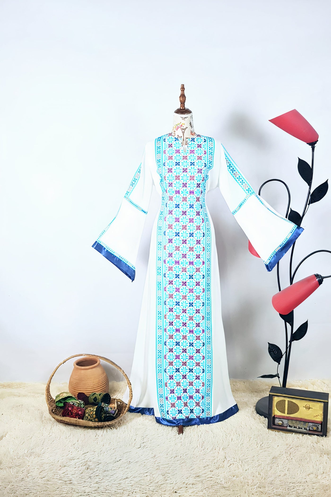 Dirah - Elegant Traditional Palestinian Thobe