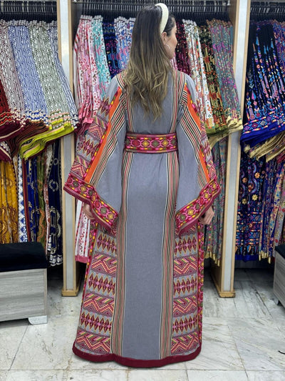 Al Majdalawi - Very High Quality Embroidered Palestinian Thobe