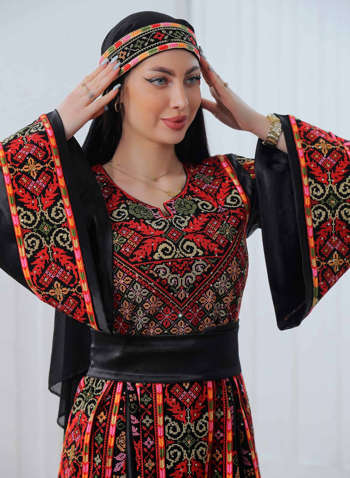 Crystal Of Jenin - High Quality Traditional Embroidered Palestinian Thobe