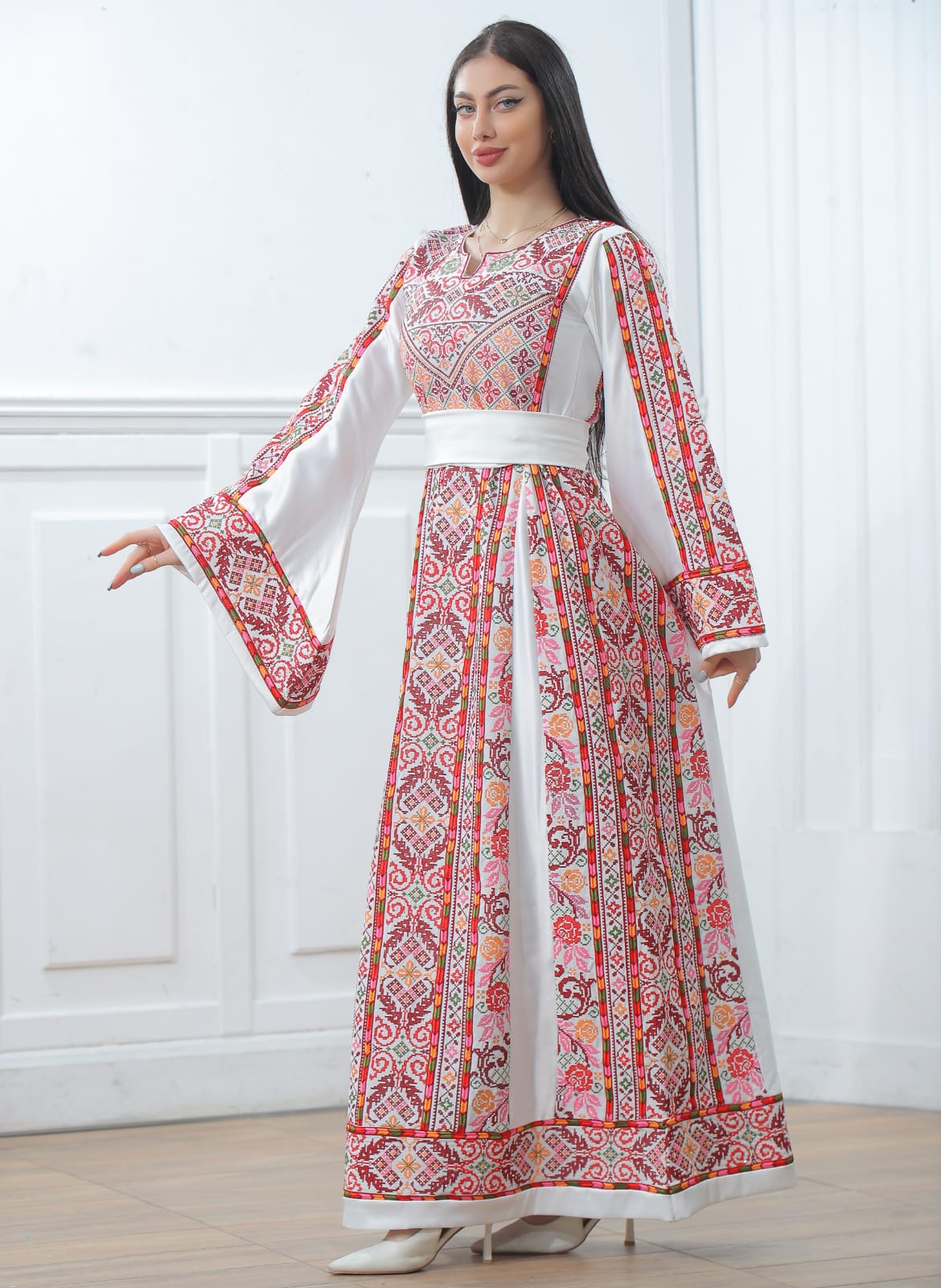 Crystal Of Jenin - High Quality Traditional Embroidered Palestinian Thobe