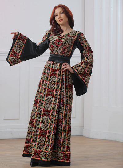Safad Elegance - Elegant Embroidered Dress thobe