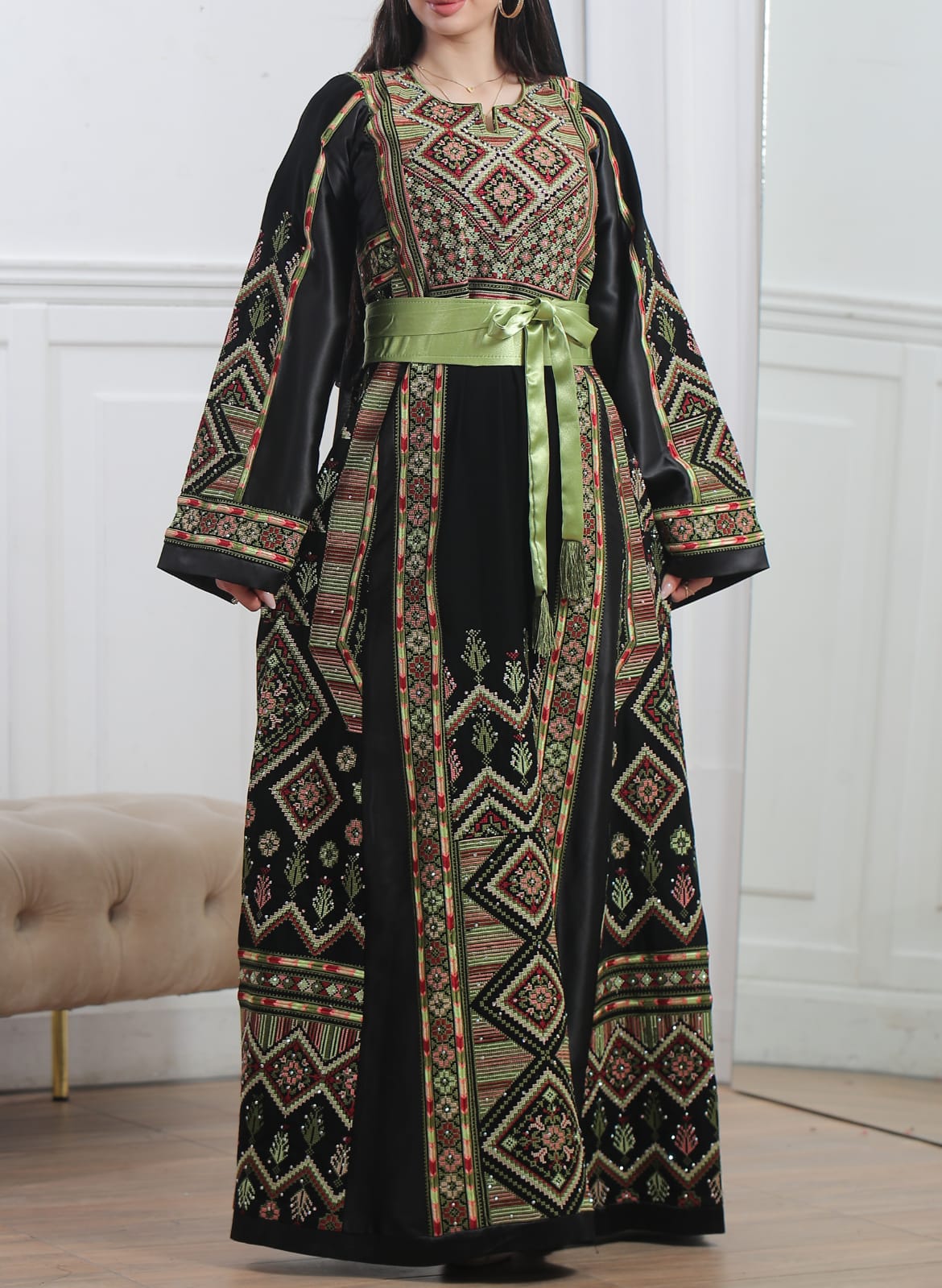 Ray Of Hebron - High Quality Traditional Embroidered Palestinian Thobe