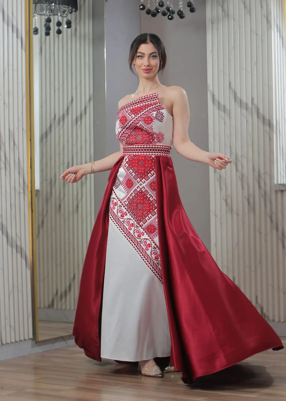 Ray Of Silwan - High Quality Traditional Embroidered Palestinian Dress - JPK Traditions