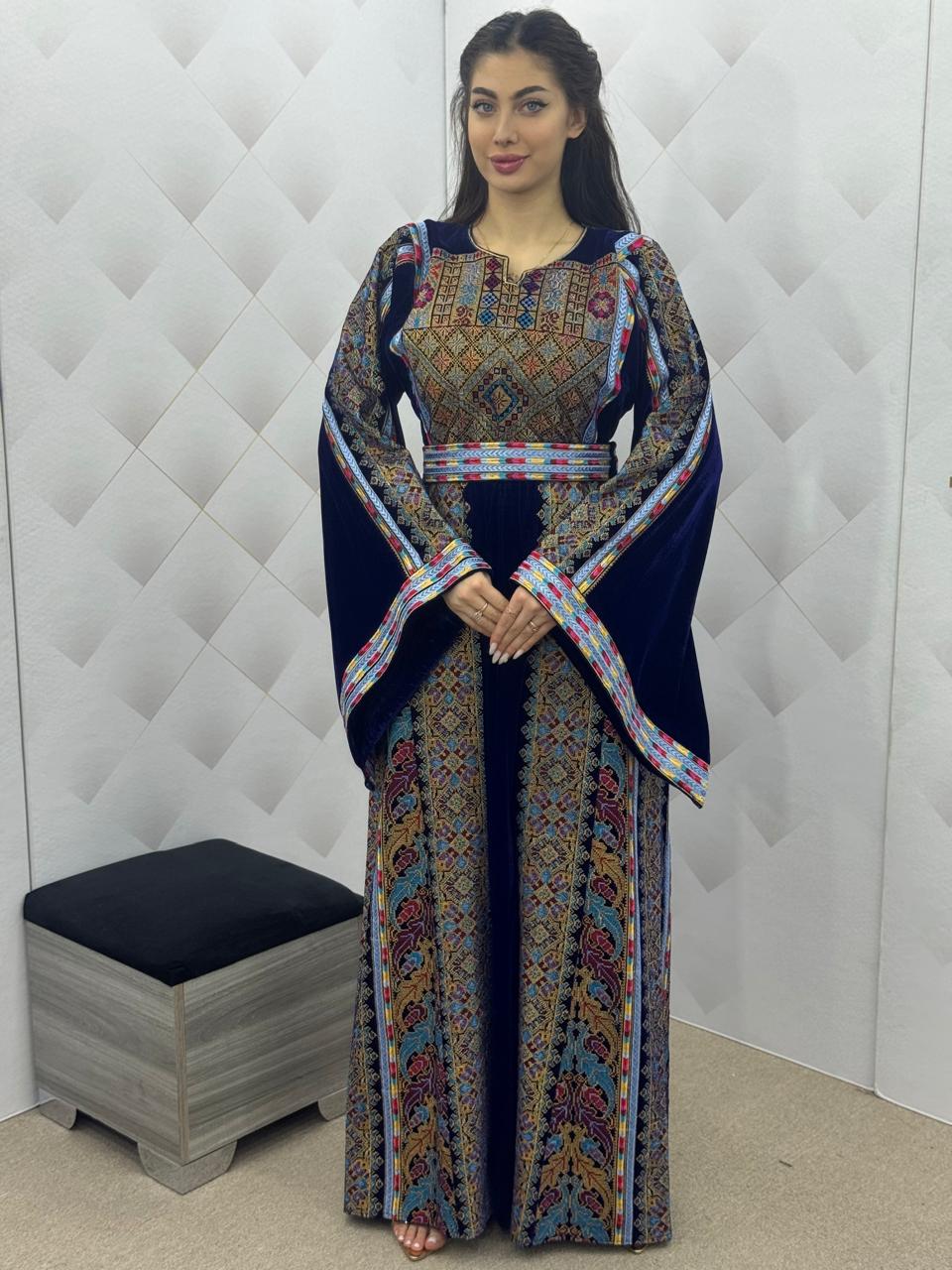 Jerusalem Spirit - High Quality Embroidered Palestinian style Thobe