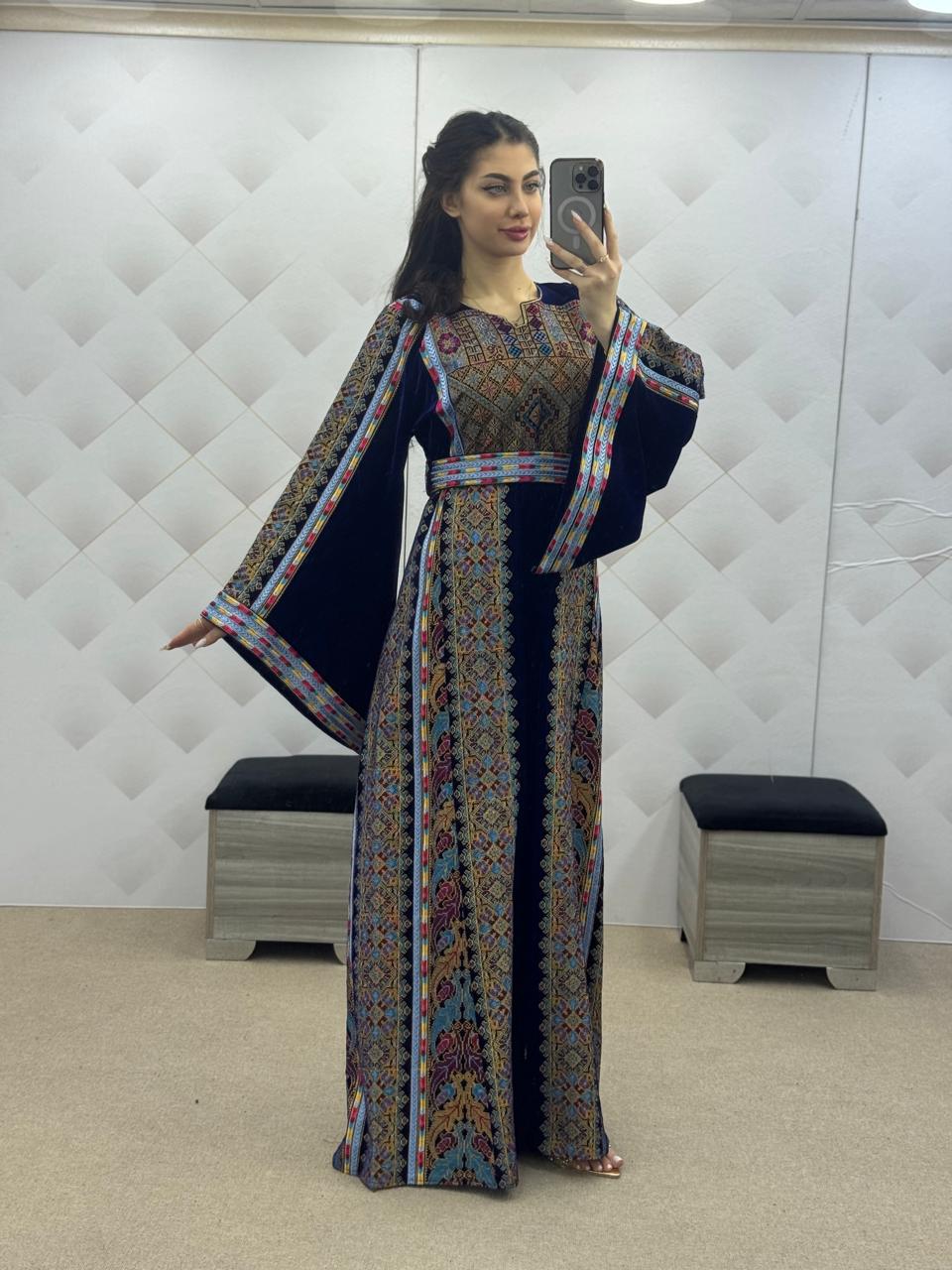 Jerusalem Spirit - High Quality Embroidered Palestinian style Thobe