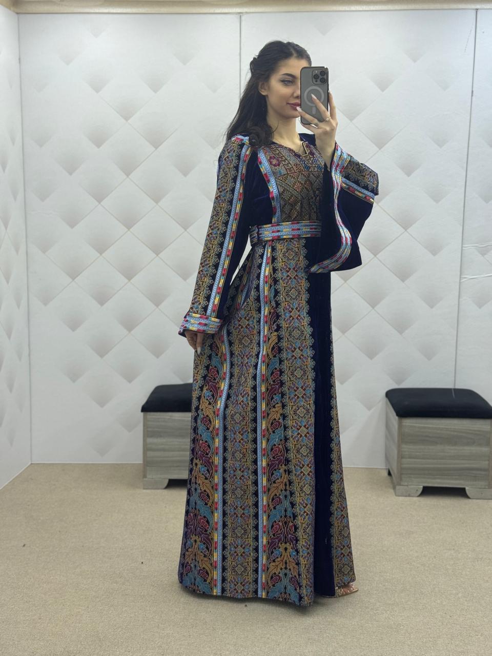 Jerusalem Spirit - High Quality Embroidered Palestinian style Thobe