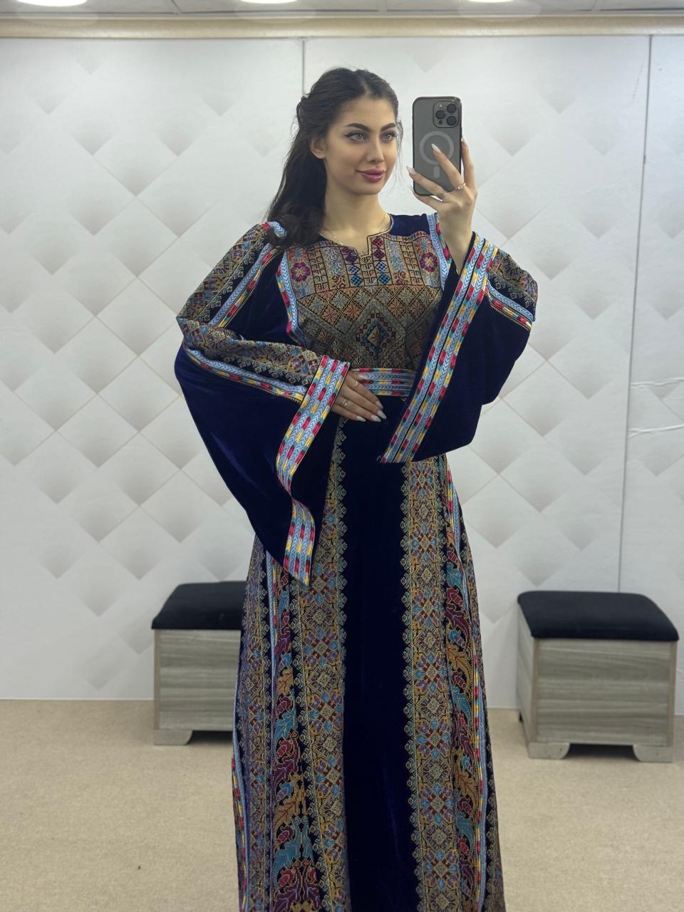 Jerusalem Spirit - High Quality Embroidered Palestinian style Thobe