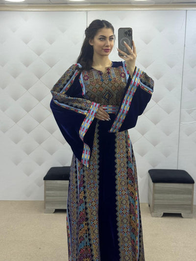 Jerusalem Spirit - High Quality Embroidered Palestinian style Thobe