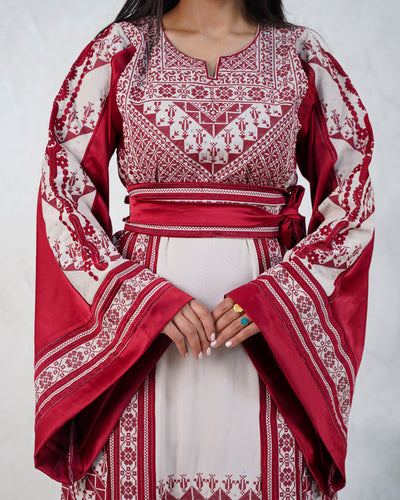 Gloss Of Bethlehem - High Quality Traditional Embroidered Palestinian Thobe