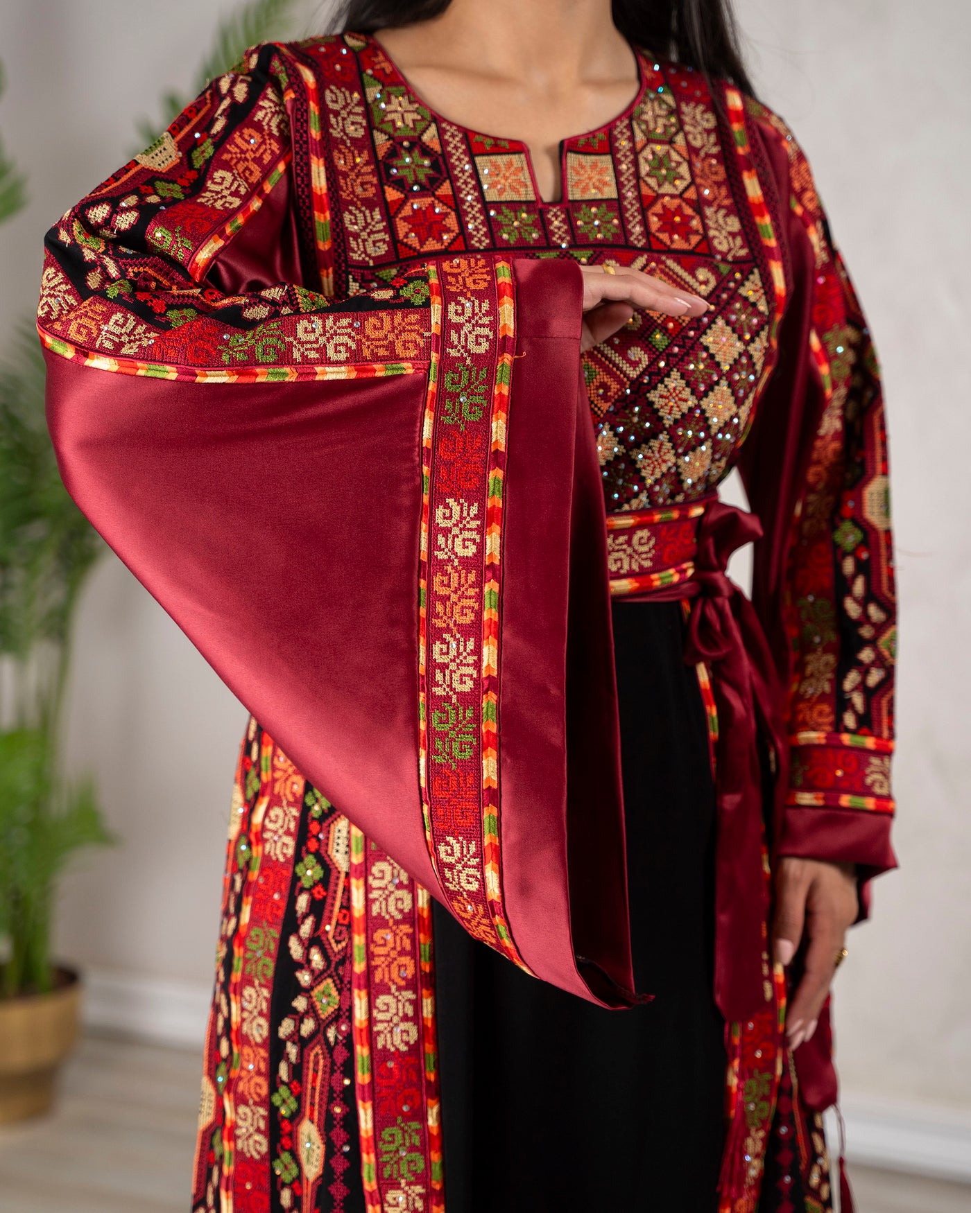 Crystal Of Bethlehem - High Quality Traditional Embroidered Palestinian Thobe