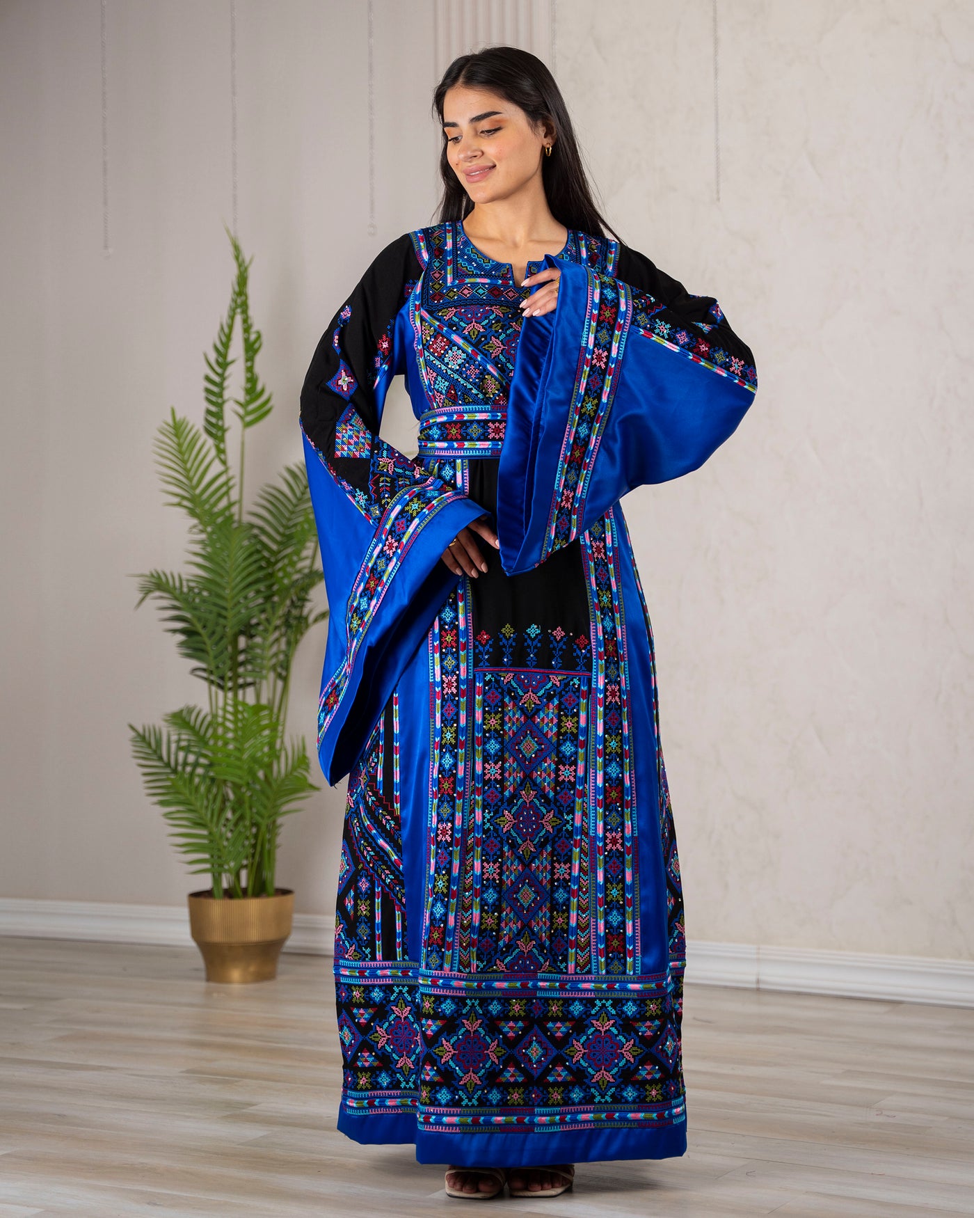 Crystal Of Hebron - High Quality Traditional Embroidered Palestinian Thobe
