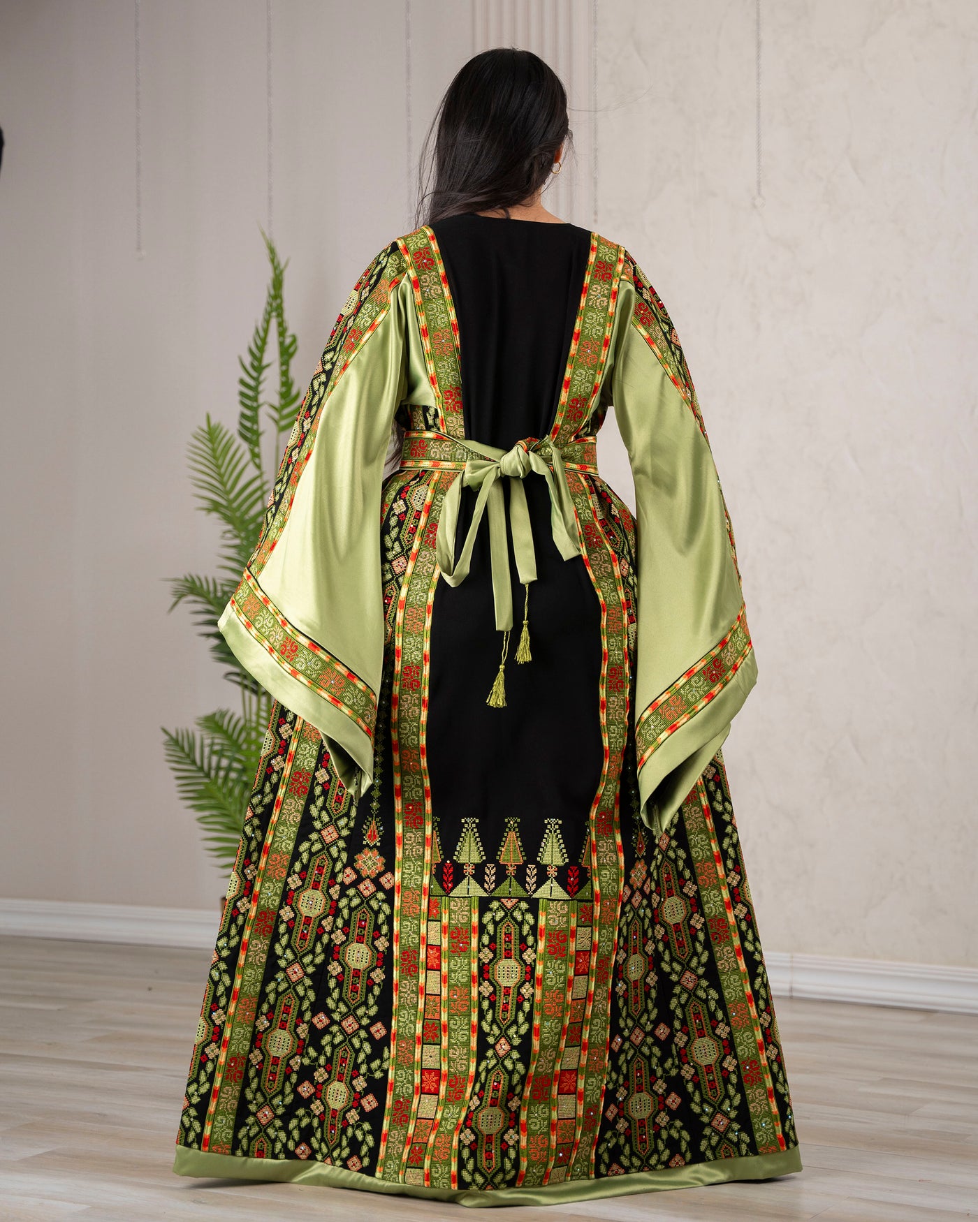Crystal Of Bethlehem - High Quality Traditional Embroidered Palestinian Thobe