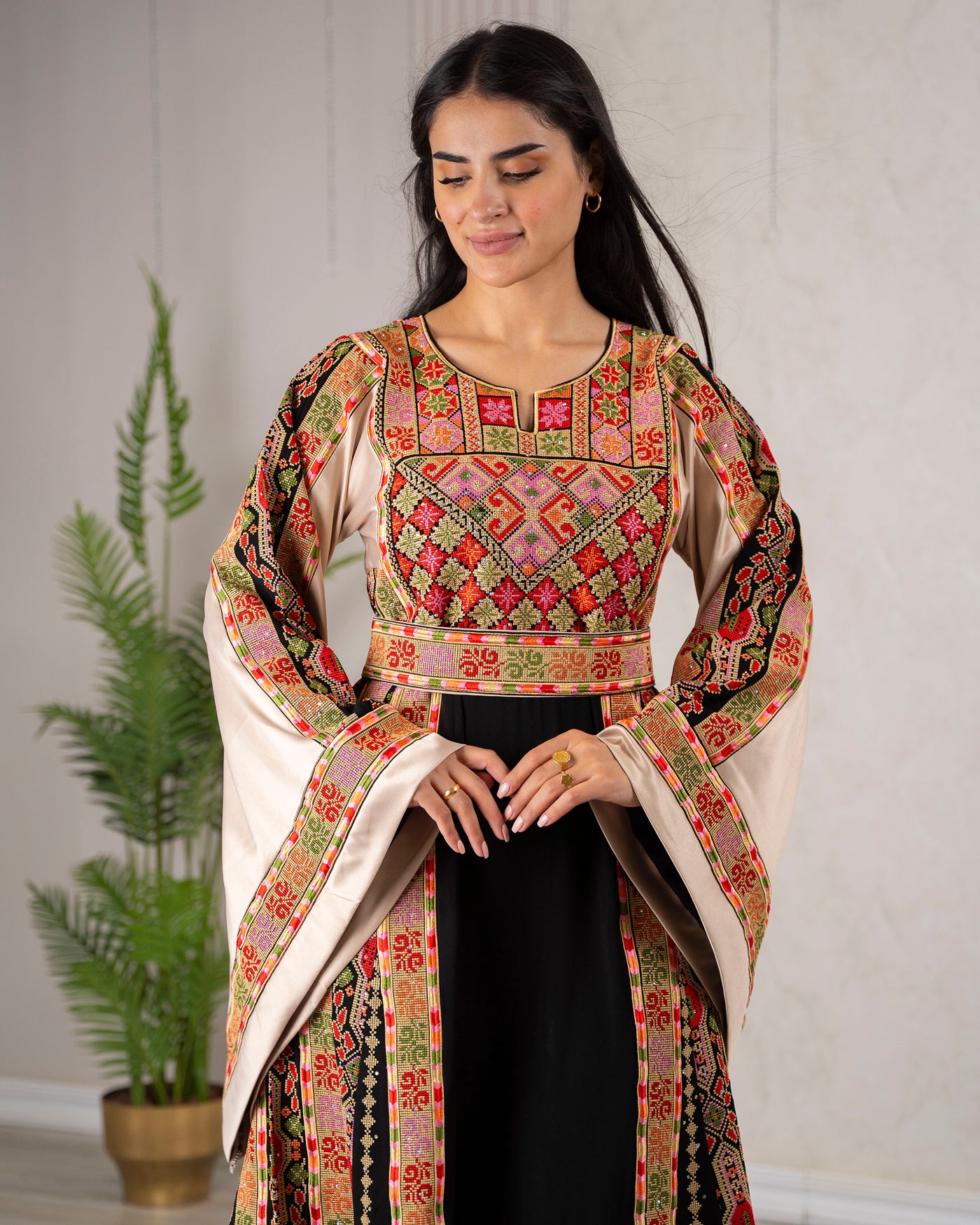 Crystal Of Bethlehem - High Quality Traditional Embroidered Palestinian Thobe