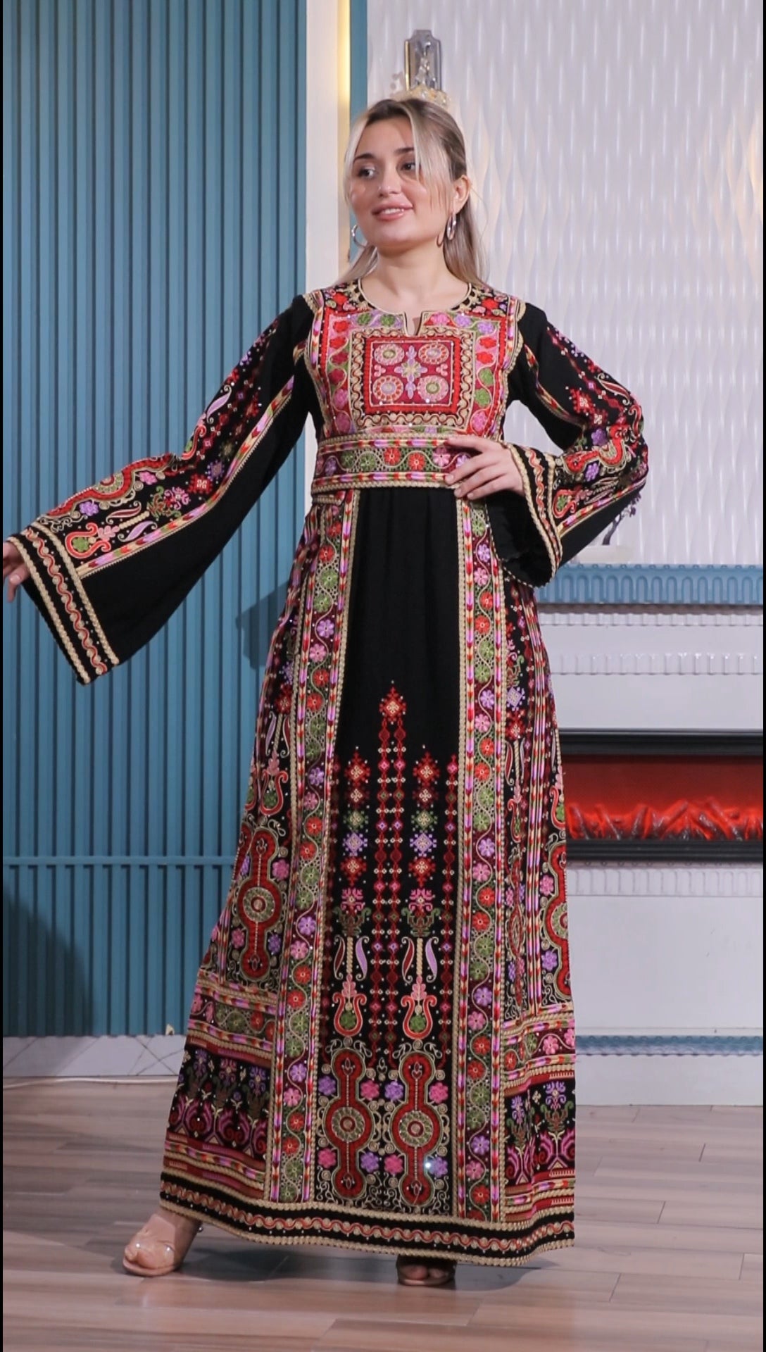 Royalty Of Yafa Thobe - High Quality Embroidered Palestinian Thobe for women