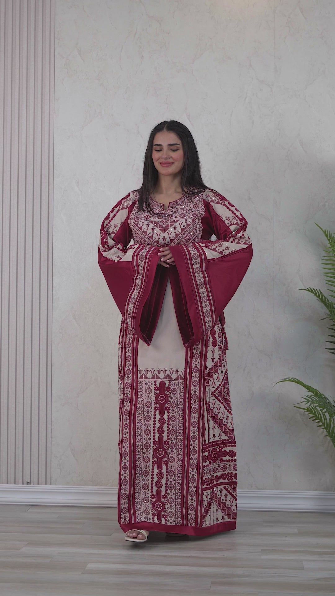 Gloss Of Bethlehem - High Quality Traditional Embroidered Palestinian Thobe