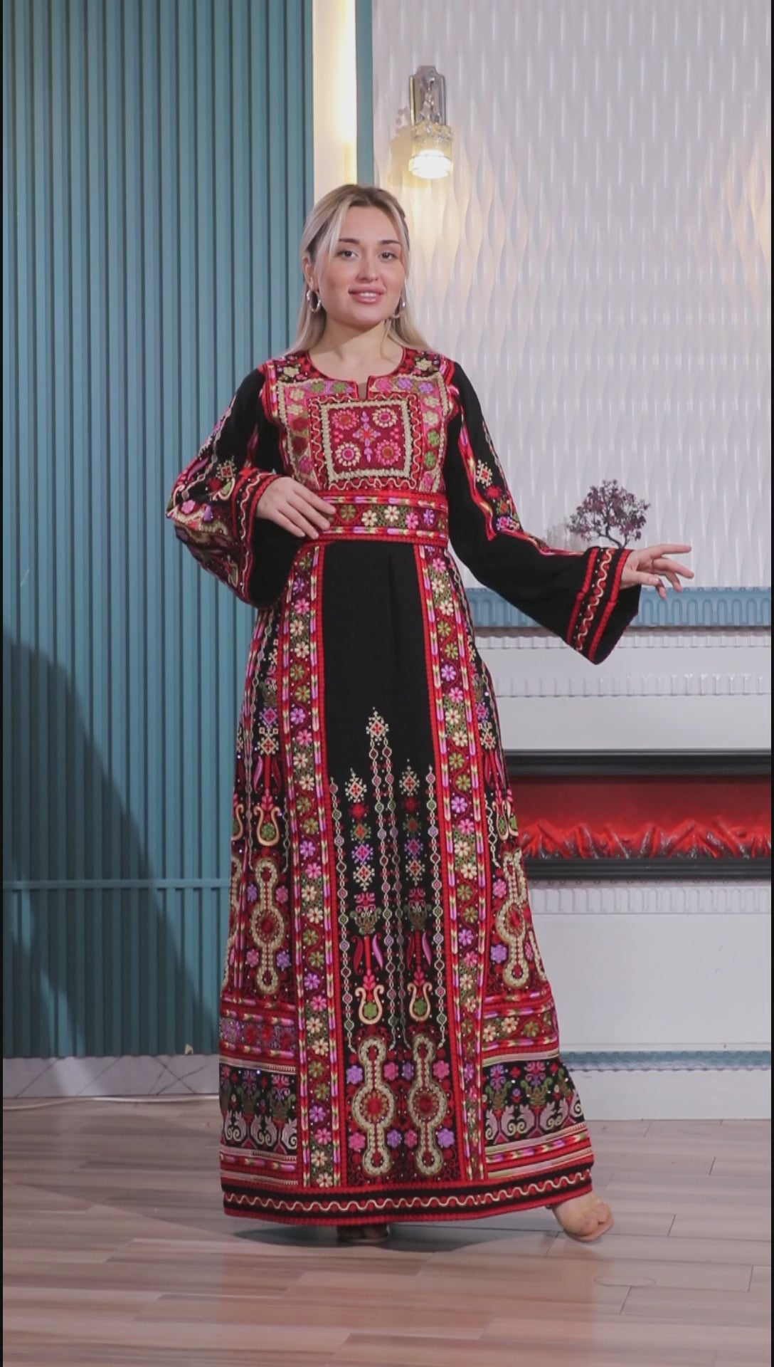 Royalty Of Yafa Thobe - High Quality Embroidered Palestinian Thobe for women